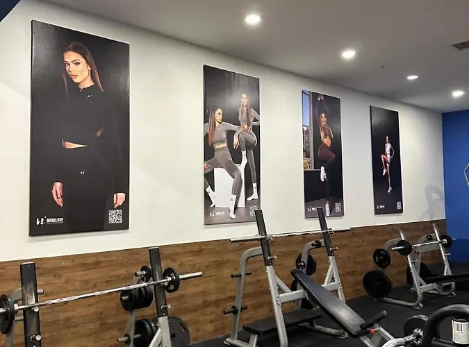 Royal Kate Included, 32nd Floor